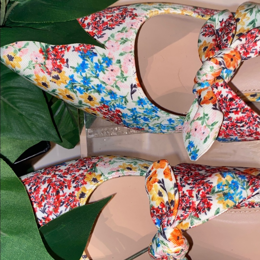 Nannette Multicolor Floral Heels with Bow - Picture 3 of 8